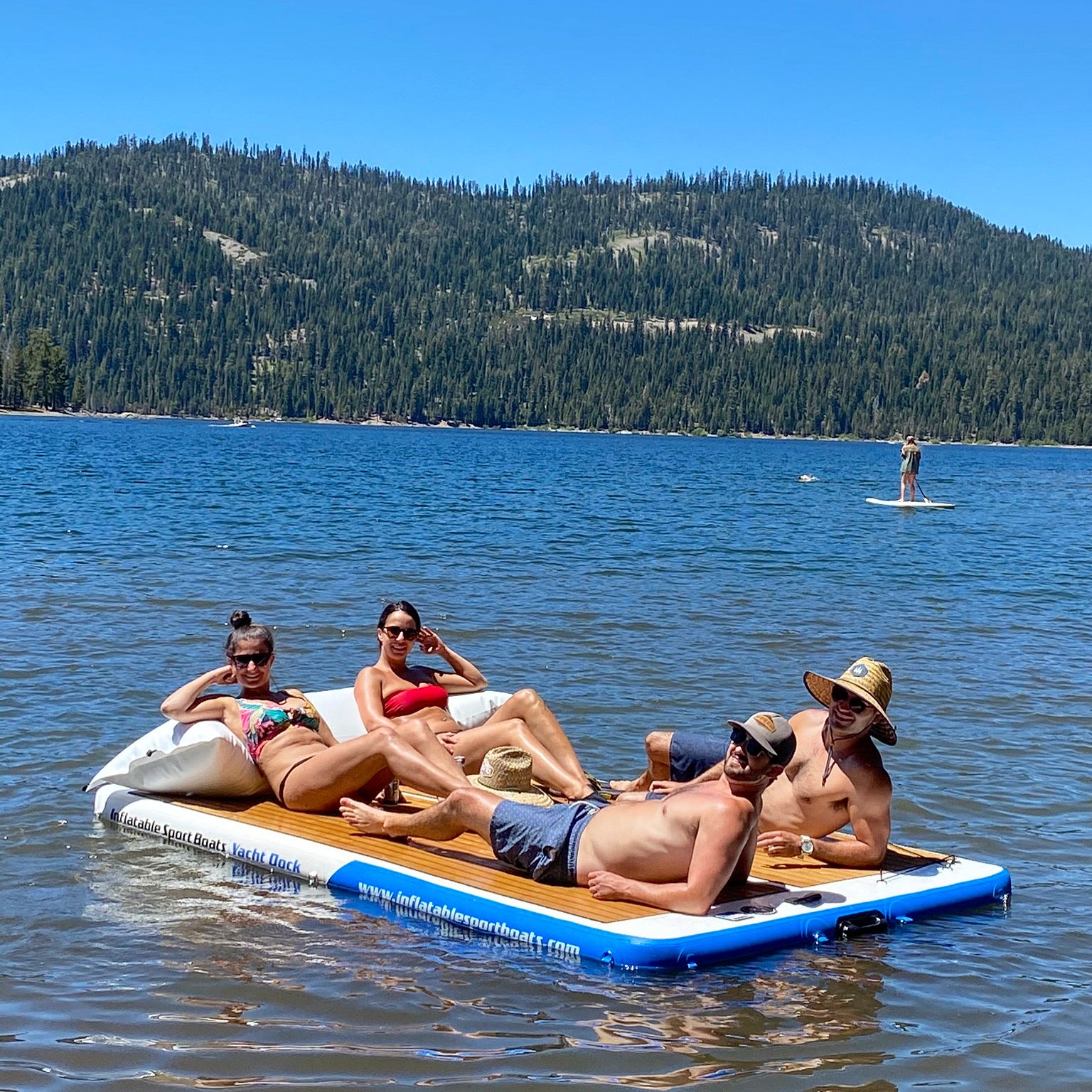 Island Hopper Yacht Dock fits 4 adults on Jackson Meadows lake in california