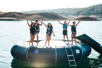 17′ Bounce N Splash Natural Green